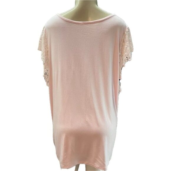 Torrid +5 Super Soft Pink Scoop Neckline Rayon Blend Lace Flutter Cap Sleeve Top - Picture 4 of 6